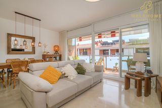 Duplex  Rajolers. Ático dúplex con 3 terrazas en les bòbiles