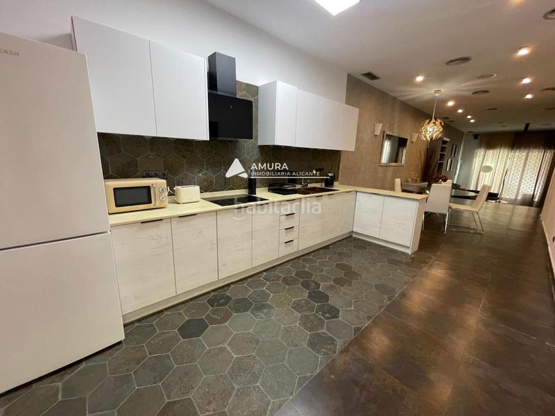 Foto 1e3e3787-f408-42d9-b8bc-7f74878496e3. Flat with heating in Benalúa Alicante