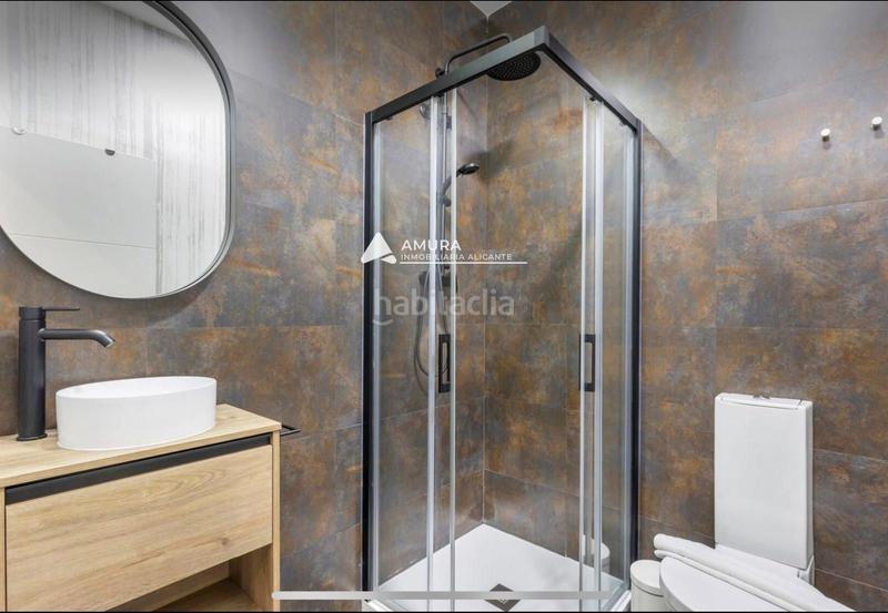 Foto c261ce81-a0f2-4415-aaa4-f273df338e21. Flat with heating in Benalúa Alicante