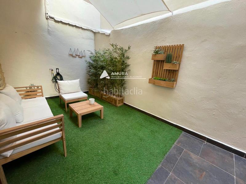 Foto f98c79cb-4e72-4a2f-956c-949847ed1c4b. Flat with heating in Benalúa Alicante