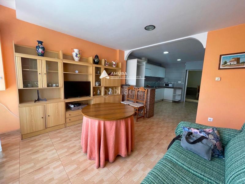 Foto dc041d1b-ceba-4f6f-b621-16a5f9c2bf28. Casa adosada casa independiente en venta en Ibi