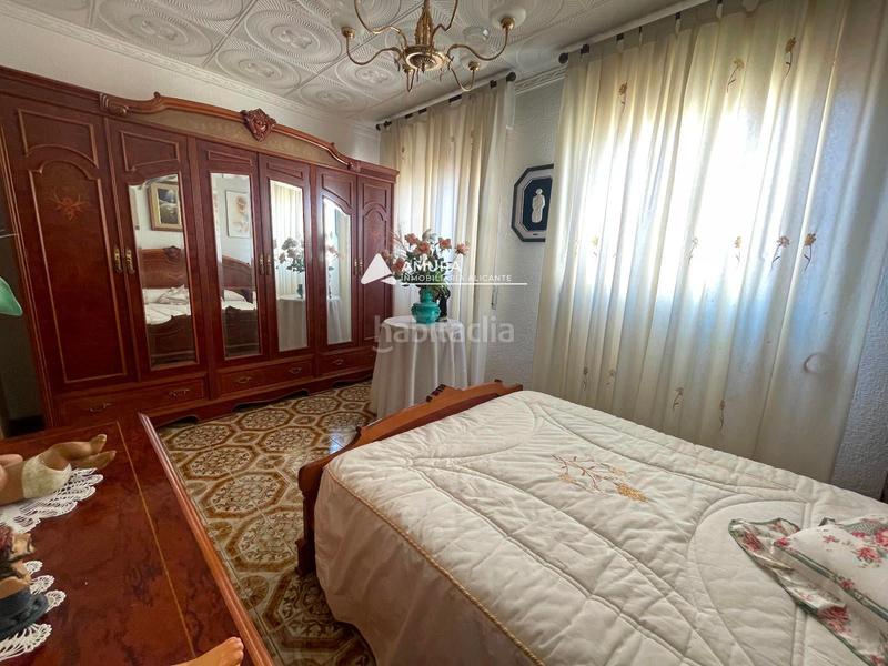 Foto e420f8f5-18e1-4e17-9798-ba0a2b151224. Casa adosada casa independiente en venta en Ibi