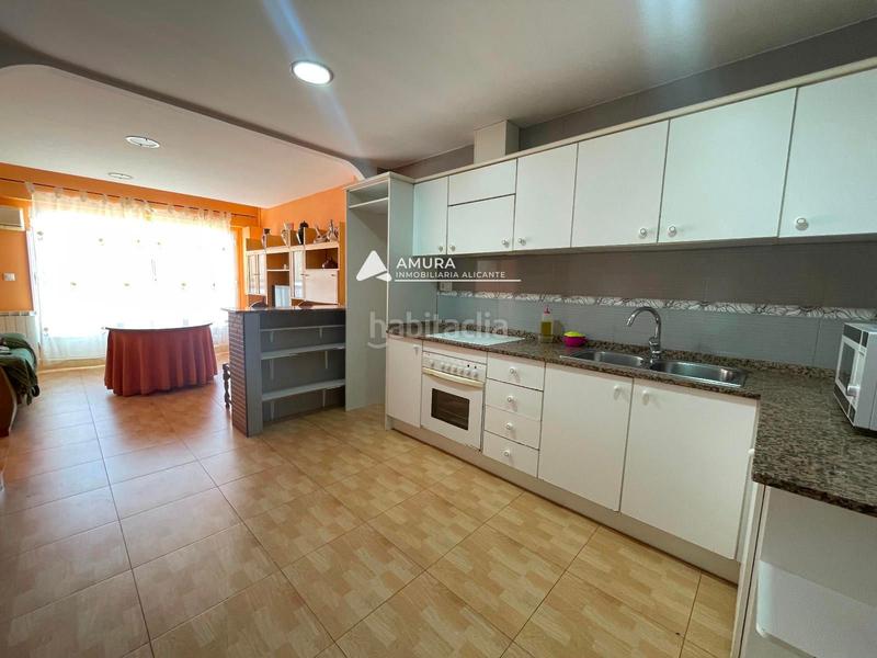 Foto f2157268-0b7b-48bd-ad07-965f5bde9b16. Casa adosada casa independiente en venta en Ibi