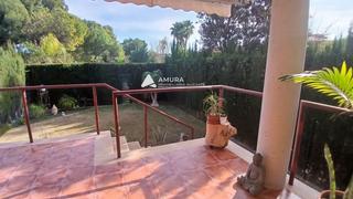 Chalet  Aries. En mutxamel