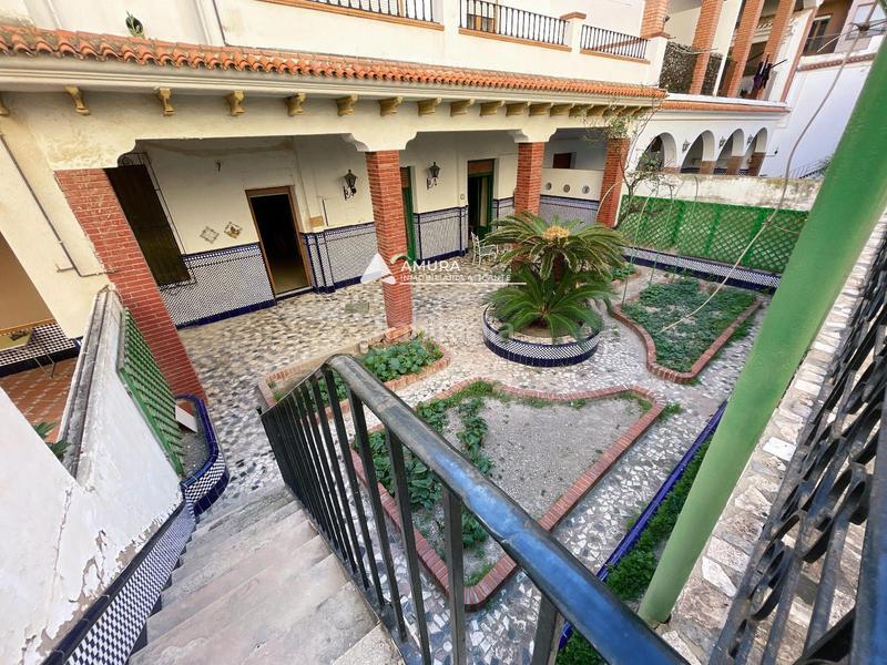 Foto d46d66ba-e7b6-4ef8-951e-ea52dd292e61. Flat with heating in Xixona