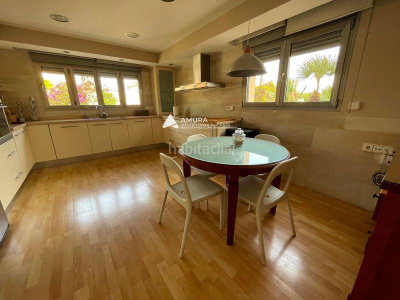 Foto aebc5a7a-b949-4478-92ca-4244599d3eeb. Maison avec chauffage parking piscine dans La Font-Mezquitas San Juan de Alicante