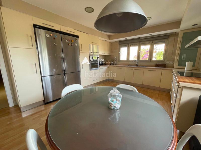 Foto c4fd5562-a09d-44bd-9ffb-f58450850c05. Maison avec chauffage parking piscine dans La Font-Mezquitas San Juan de Alicante