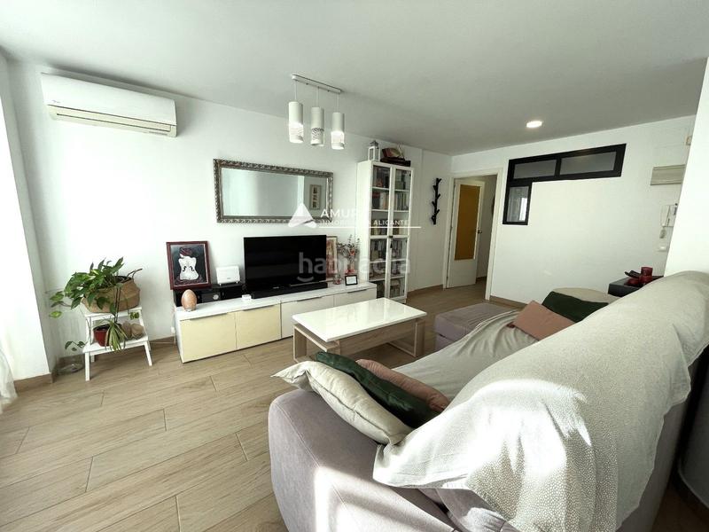 Foto c420fb8d-7b30-4b68-98e7-3951dfd26439. Pis amb calefacció a Mercado Alicante