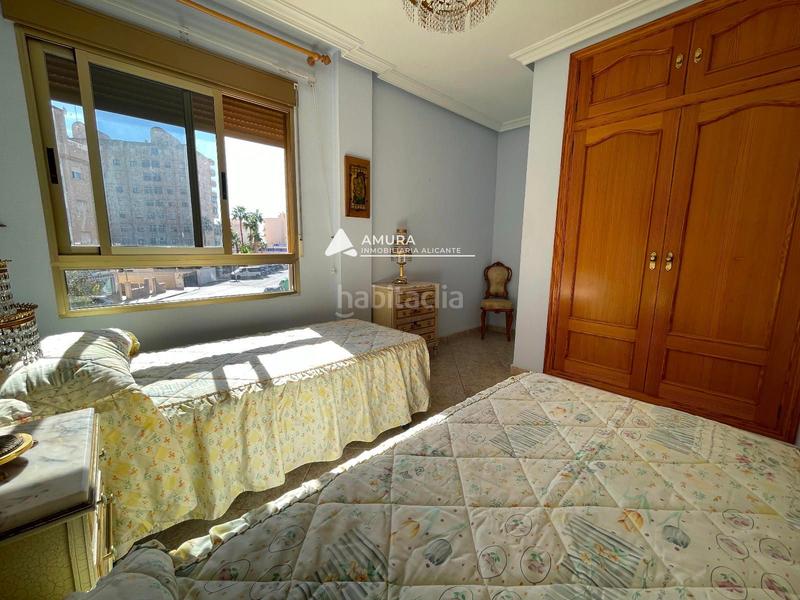 Foto 6a2415dd-4f0d-4ee4-9edb-82192a29b532. Casa amb aparcament a Campello Playa Campello (el)