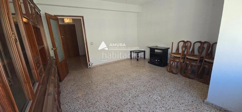 Foto 6450c014-43ae-4615-b49f-7cd40747414b. Piso calle de castelar en Virgen del Remedio - Parque Lo Morant Alicante