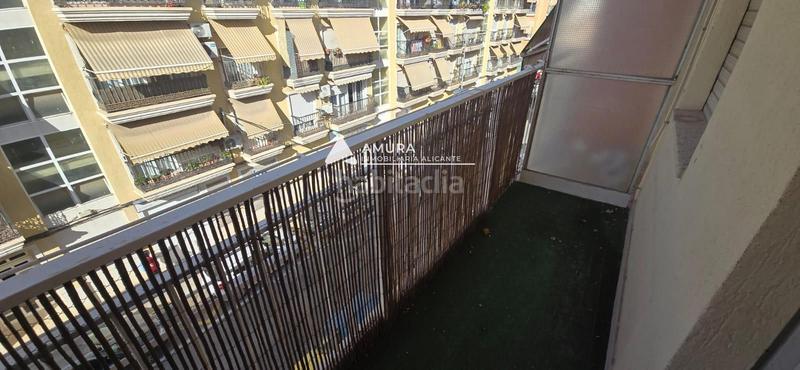 Foto d293de3b-4355-45ff-a931-5d74315169ec. Piso calle de castelar en Virgen del Remedio - Parque Lo Morant Alicante