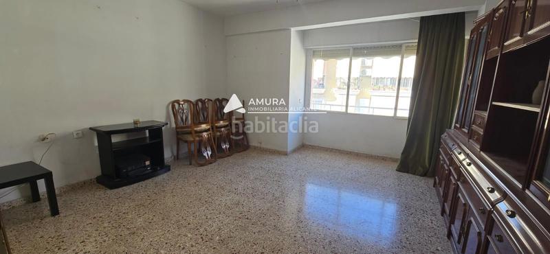 Foto e34fd641-ceac-4f89-ac15-428b4fbace68. Piso calle de castelar en Virgen del Remedio - Parque Lo Morant Alicante