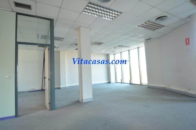 Foto 095e51ac-de9f-4125-95ce-3bf342711707. Bureau dans avenida de aragón 336 dans Rejas Madrid