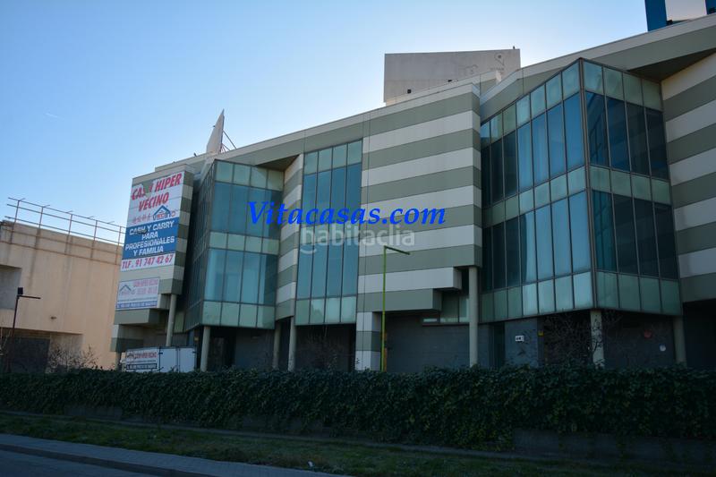 Foto b7c6067f-7045-4d8d-bfdd-03868be87f3e. Bureau dans avenida de aragón 336 dans Rejas Madrid