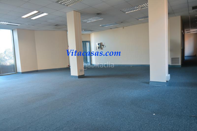Foto c776826c-0921-4189-8f0a-cbada2b0ca5d. Bureau dans avenida de aragón 336 dans Rejas Madrid