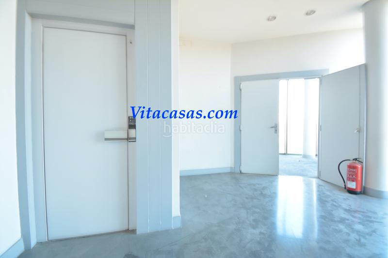 Foto f8567042-86f0-4041-8d81-fcd598c57999. Bureau dans avenida de aragón 336 dans Rejas Madrid