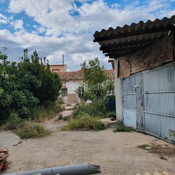 Foto 101a6b89-b616-4ad6-85e1-00e9cec98005. Maison dans calle palomero 37 dans Cuevas-Ilustración Ciempozuelos