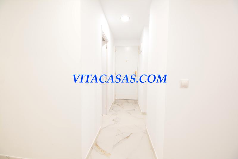 Foto 64dff991-f915-4af2-ad7f-6d2c41b7835a. Local commercial dans calle de santa ana 4 dans Embajadores-Lavapiés Madrid