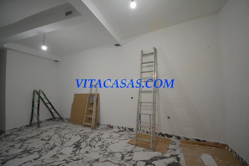 Foto 7a1d514c-978a-48d4-b9bd-b12d5c885767. Local commercial dans calle de santa ana 4 dans Embajadores-Lavapiés Madrid