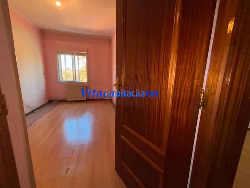 Foto 1c175ccb-2fa3-4474-8fff-d239b0947397. Appartement dans avenida de los carabancheles 18 dans Alcorcón