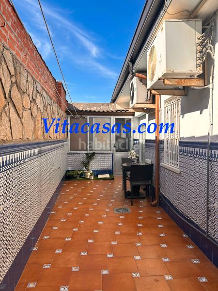 Foto fe339ea7-416d-4366-b1fd-9118b80f8d28. Maison jumelée avec cheminée chauffage parking piscine dans San Martín de la Vega