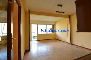 Flat  Calle de polvoranca. Piso en venta en el centro de leganés | 3 dormitorios | ascensor