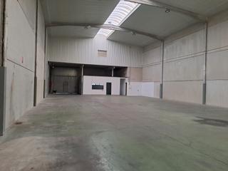 Location Bâtiment à usage industriel à Altos del Olivar-El Caracol. Alquiler nave valdemoro