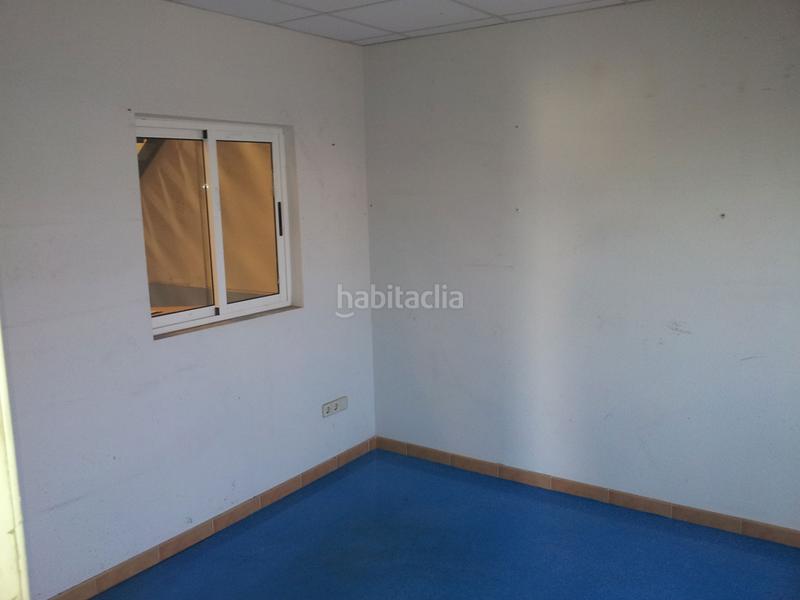Foto 5351e361-cbb5-40ba-a670-4b05205bf88f. Industrial building with heating in Altos del Olivar-El Caracol Valdemoro