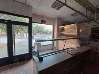 Lloguer Local Comercial a Getafe Norte. Alquiler de local - asadero de pollos y comidas preparadas