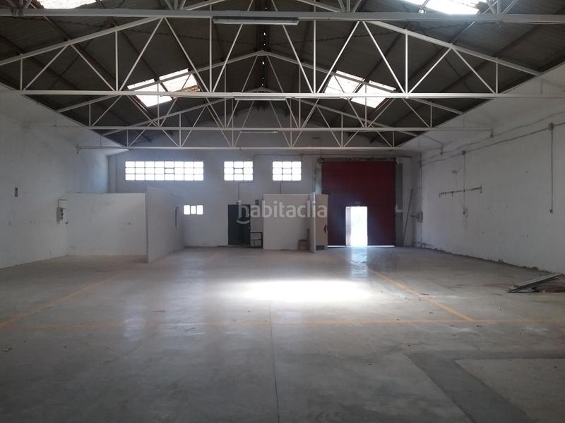 Foto de1d3f3d-81e3-4b74-9348-e72fc2b7ac76. Industrial building in Humanes de Madrid