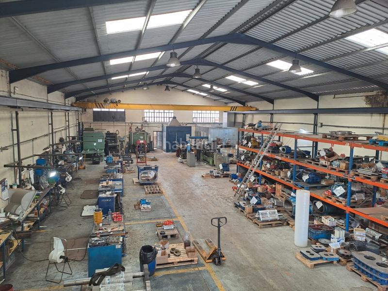 Foto 0195d4f3-28a9-4d12-a253-e80befbb3d98. Industrial building with heating in Humanes de Madrid