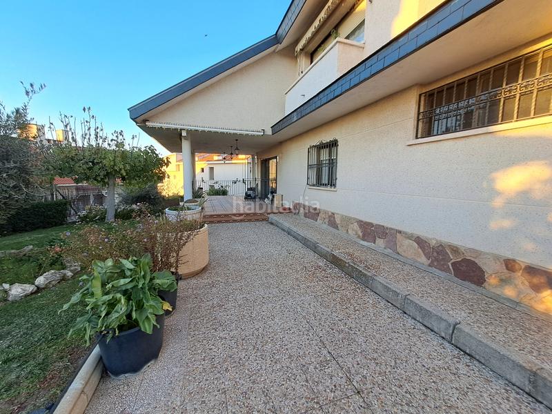 Foto 1cb06549-e46f-463b-b6ae-bc1dd935b31f. Chalet venta de chalet madrid en nuevo Aranjuez-ciudad de las artes Aranjuez