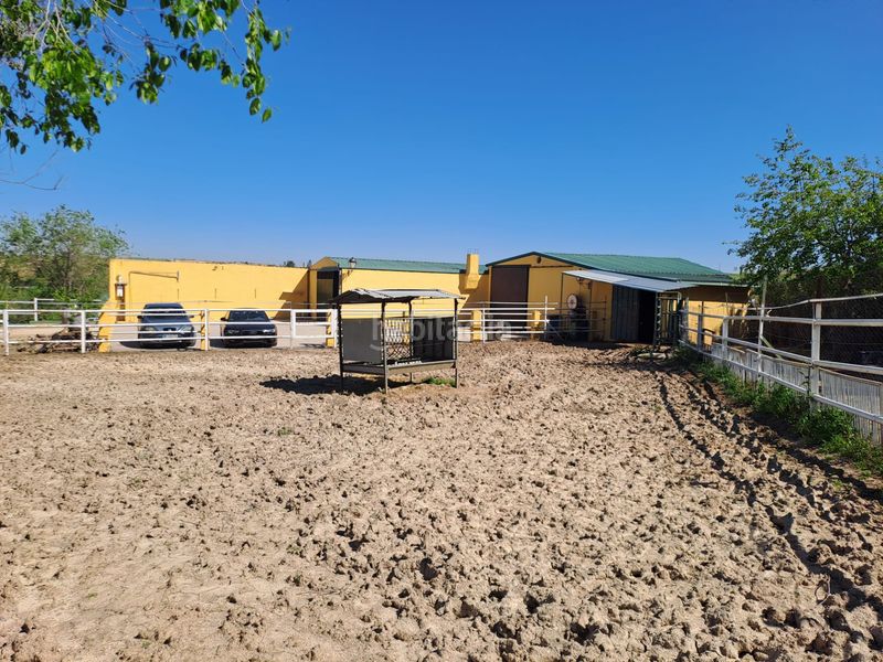 Foto 18b90446-7bfa-4887-8ab4-b2532066e074. Terreny residencial a Griñón