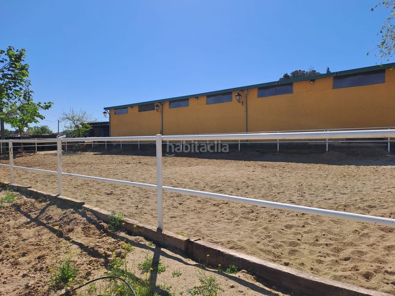 Foto 8ec76716-4c61-4716-b3a1-197c4bdb0e08. Terreny residencial a Griñón