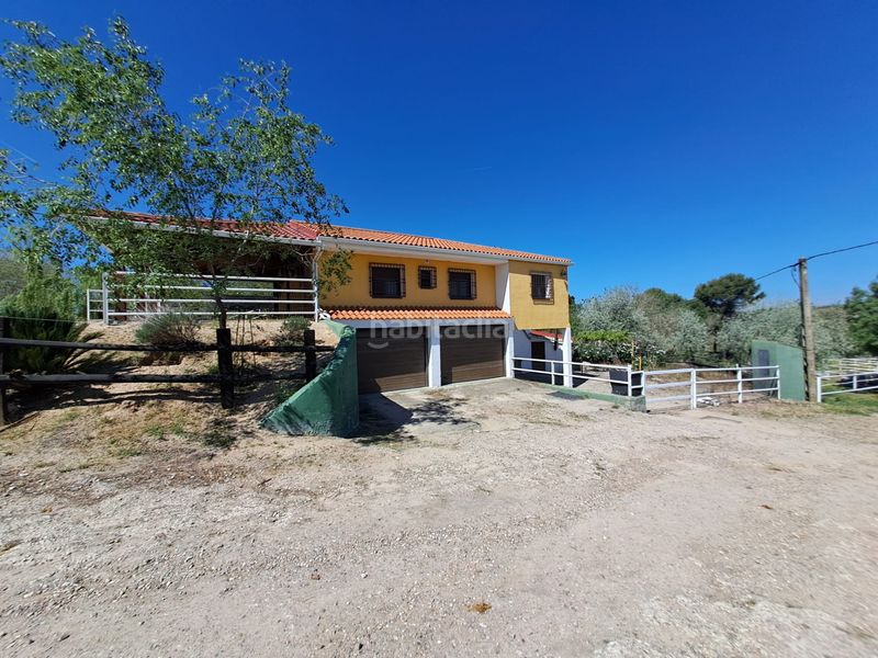 Foto f690629a-3094-4441-9a41-79c69e52f980. Terreny residencial a Griñón