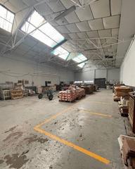 Nau industrial a Altos del Olivar-El Caracol. Vende nave en valdemoro