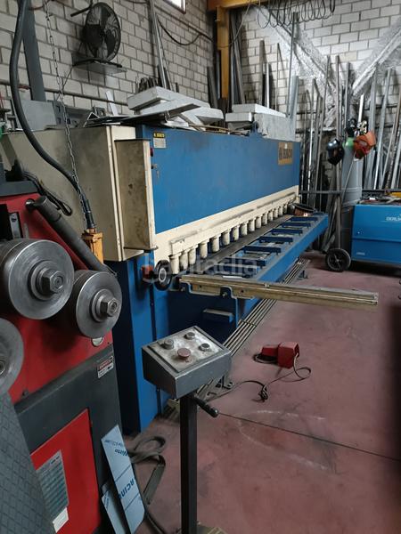 Foto b781ac87-4965-4731-a0c0-7a195713f4e1. Nave industrial se vende nave cerrajería con licencia en Valdemoro