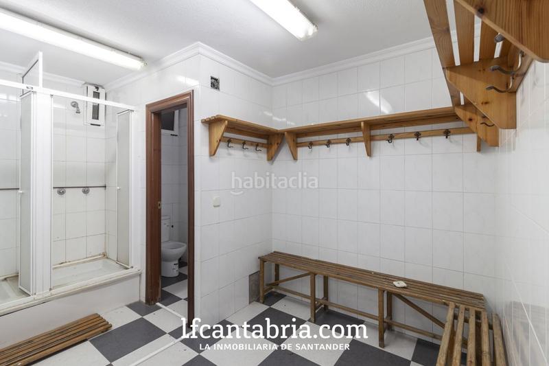 Foto 46889628-a167-47e9-96b2-7d38d083c2bb. Locale commerciale in Numancia - San Fernando Santander