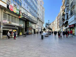 Lloguer Local Comercial a Numancia - San Fernando. En arteria comercial de la ciudad con mucho paso peatonal