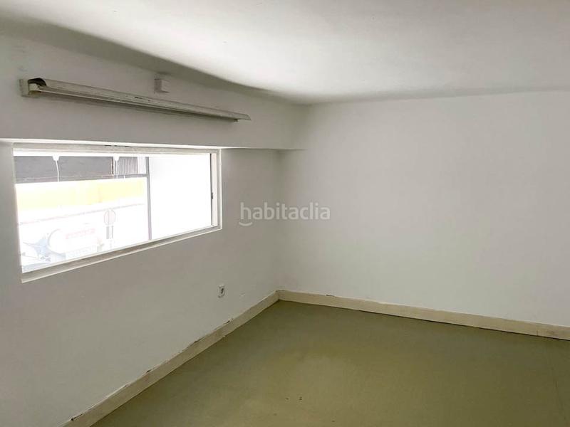 Foto e35af0e3-f32e-4c23-b561-8c6508baabbe. Geschäftsraum in Cuatro Caminos Santander