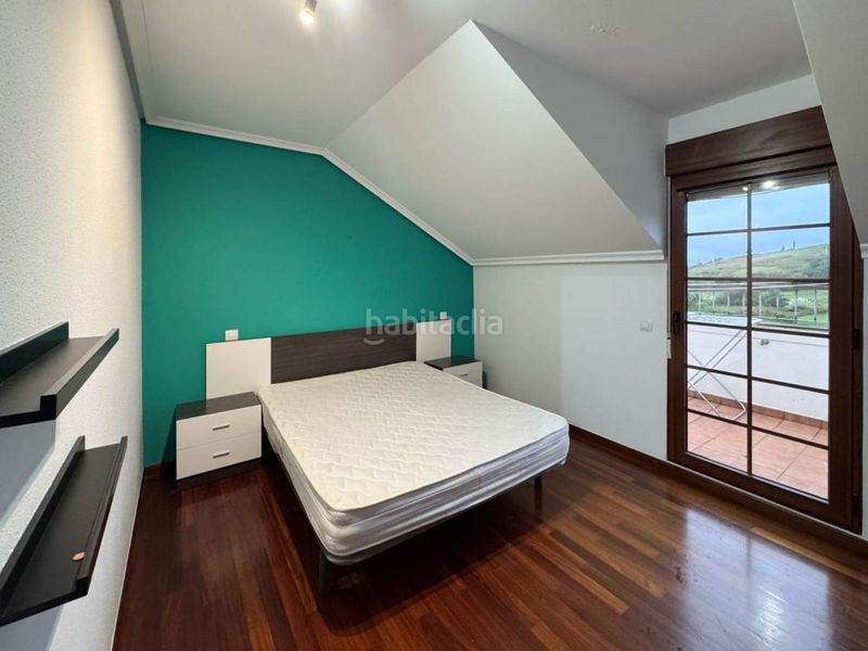 Foto ebf67f91-e37a-4199-9059-04667d80b5bb. Lloguer dúplex amb calefacció aparcament a Liencres Piélagos