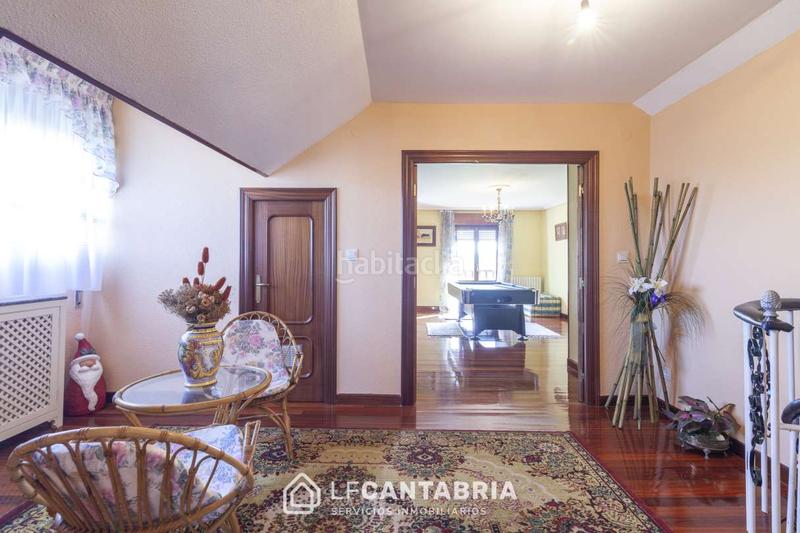 Foto fe713c31-24dc-41fa-a8ae-9439ba2a891e. Xalet amb calefacció aparcament a Maoño - Azoños Santa Cruz de Bezana