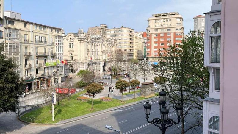 Foto 0b343f01-da71-47e2-8d6e-3db59d9735ec. Oficina a Centro - Ayuntamiento Santander