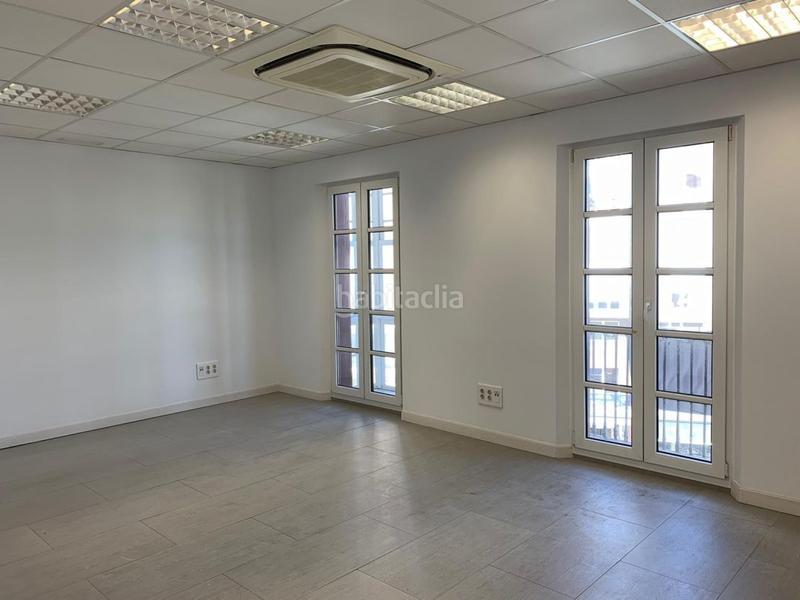 Foto 107068d4-fa15-412d-a234-131fb8b1e441. Oficina a Centro - Ayuntamiento Santander