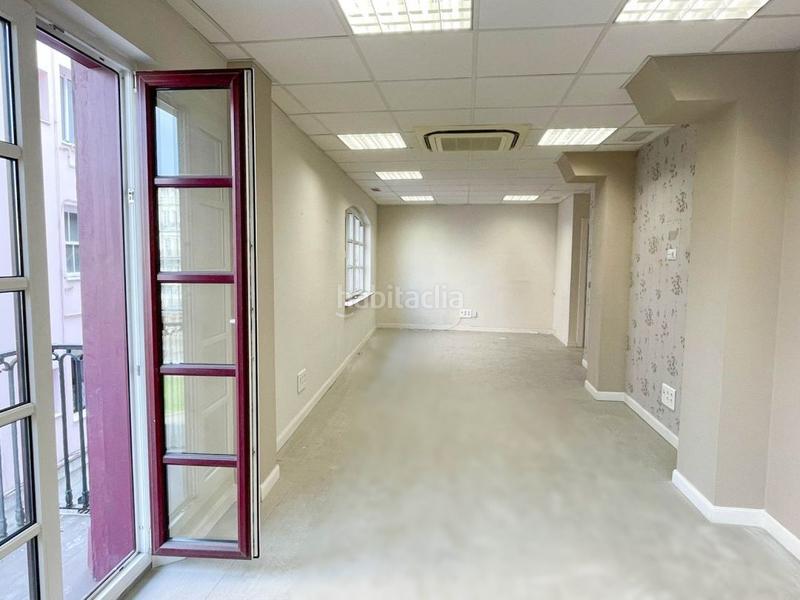 Foto 18726ce6-ce6a-49b7-98ea-9476a513601c. Oficina a Centro - Ayuntamiento Santander