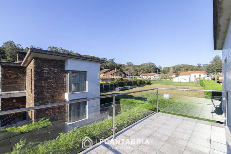 Foto dc104660-a98f-4c7c-9495-d11e412a86f6. Chalet  individual en Pueblo Camargo