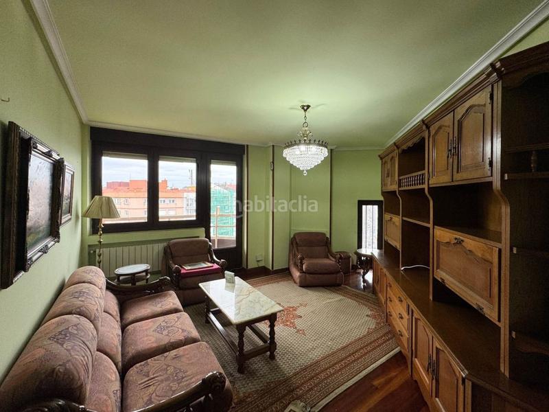 Foto 99db07c8-05e6-4c62-abe5-fdbdbfd7284e. Rent flat with heating in Cuatro Caminos Santander