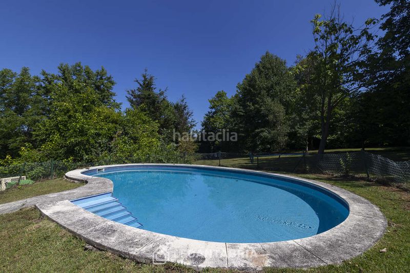 Foto 16ef4331-cd5e-4b33-bc63-87c8cd31dc6c. Casa amb calefacció aparcament piscina a Marina de Cudeyo