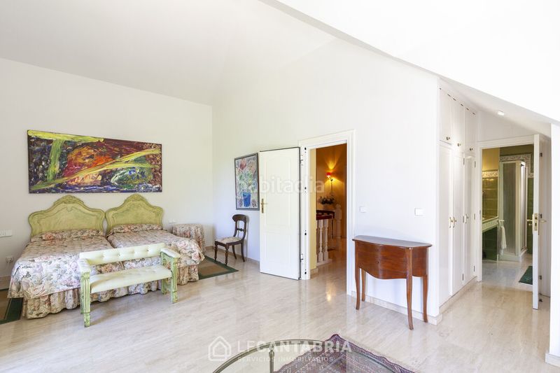 Foto 4e89131c-1372-475c-9dc0-48e6b4f070da. Casa amb calefacció aparcament piscina a Marina de Cudeyo