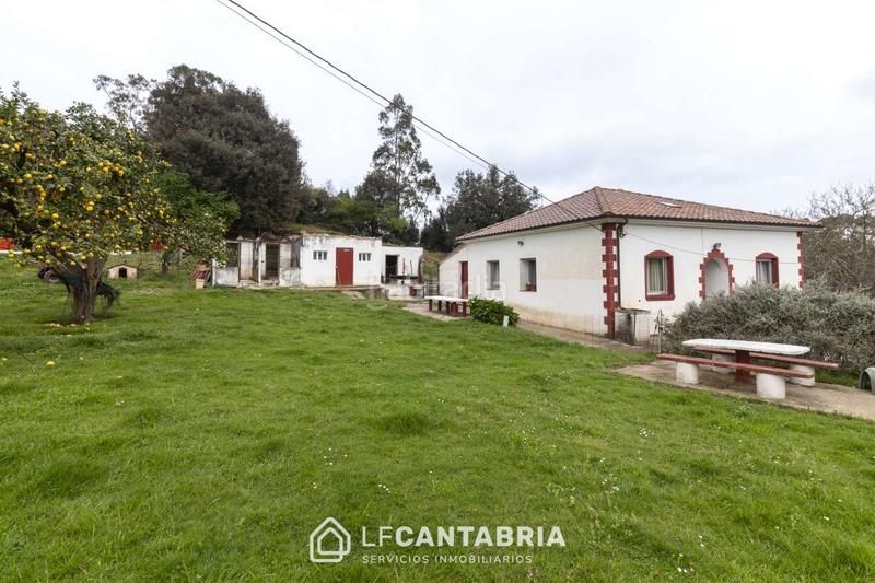 Foto 0454f2c2-2a79-4924-9619-1528bbcf0951. Maison avec chauffage dans Revilla Camargo